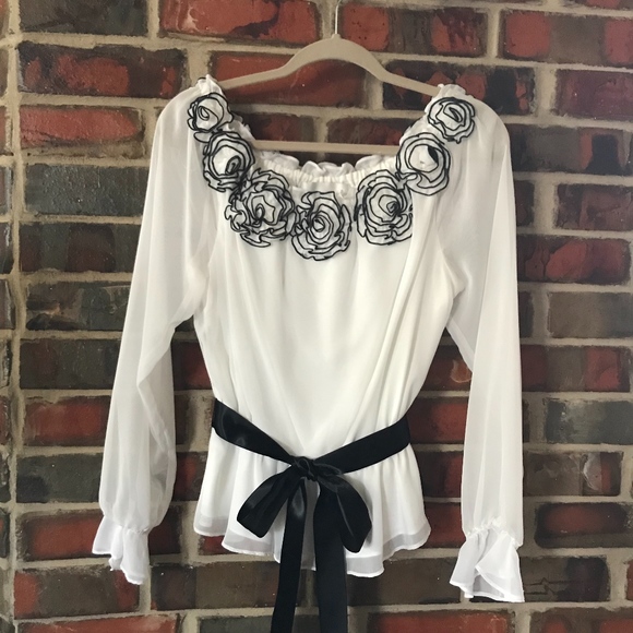 Victor Costa Tops - Sheer White Blouse w Black Tipped Rosette Neckline